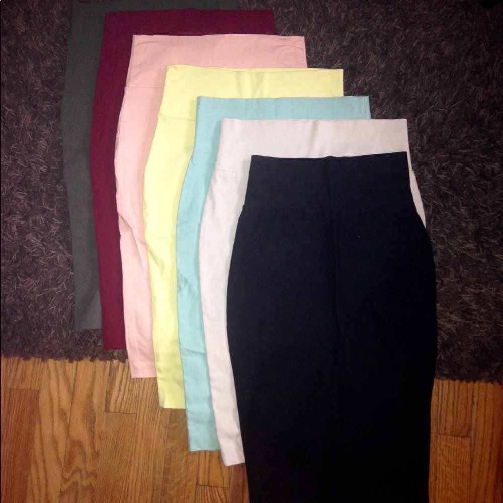 Windsor Pencil Skirts-Set 60$ or 12$ per skirt. SM